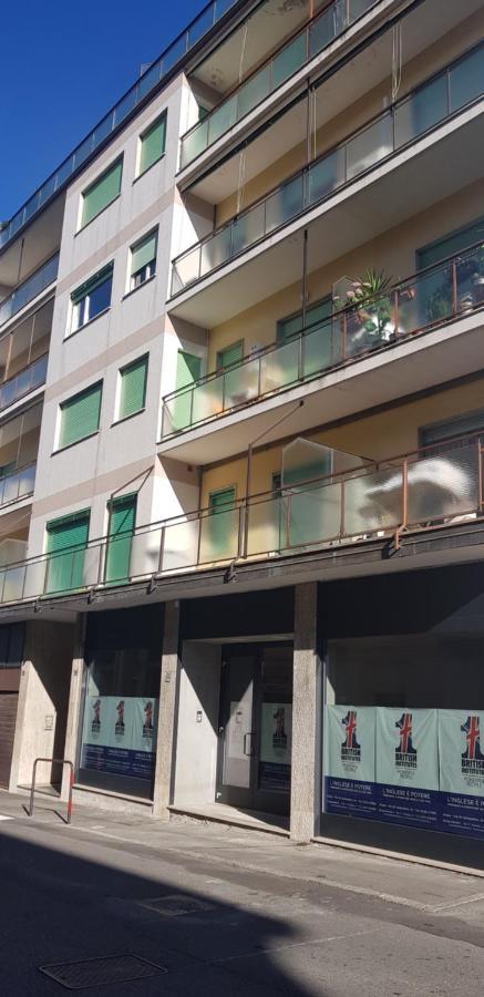Appartamento La Casetta Arona Buitenkant foto